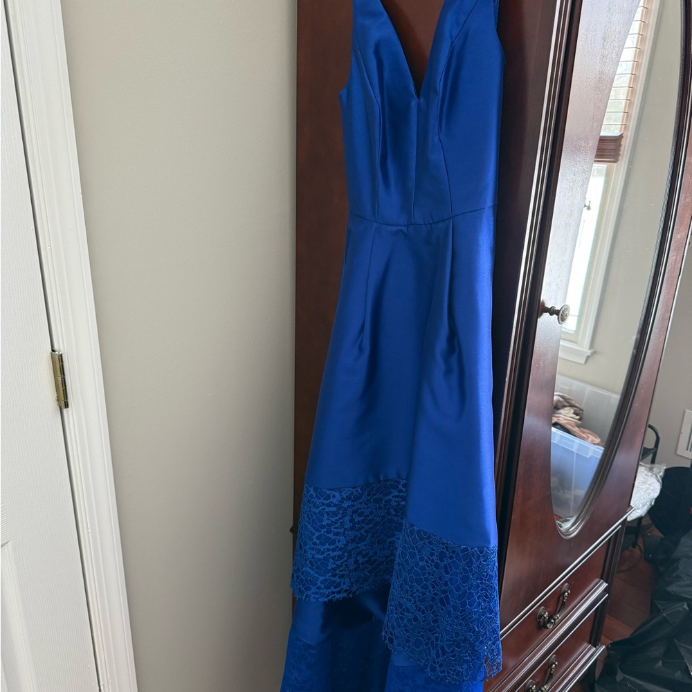 Elegant Blue Sleeveless Dress